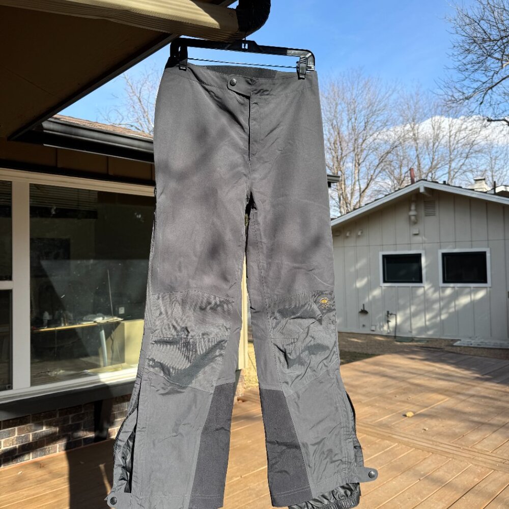 Mountain Hardware Ski Pants - image 2